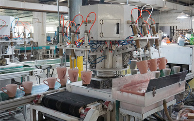 【豫見國際&middot;56期】焦作市西張莊村:國產西餐具暢銷海外30多年